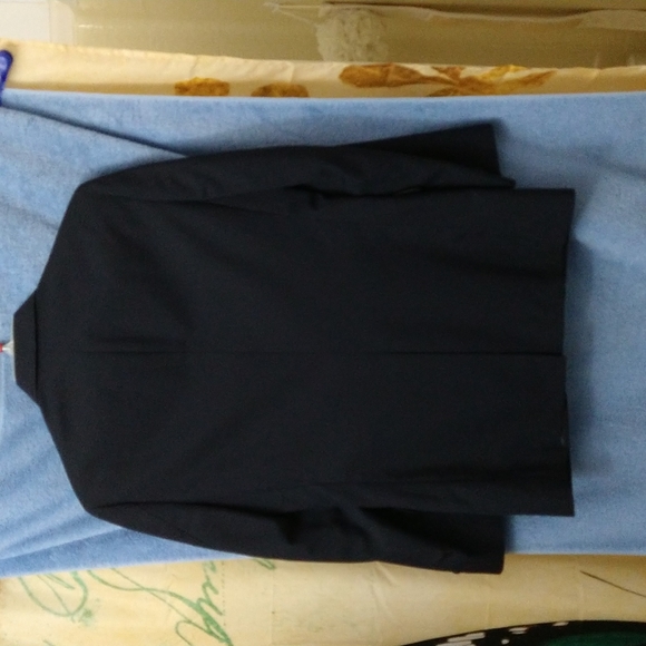 Men's Coat by Towncraft, size small. - Picture 2 of 2